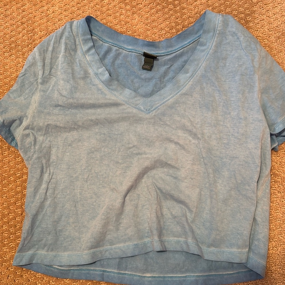 Blue wild fable t shirt